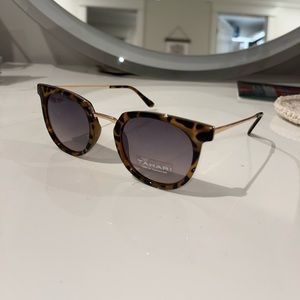 Tahari Sunglasses